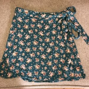 American Eagle wrap skirt